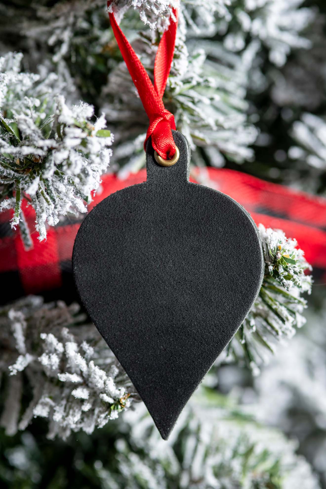 Teardrop Ornament