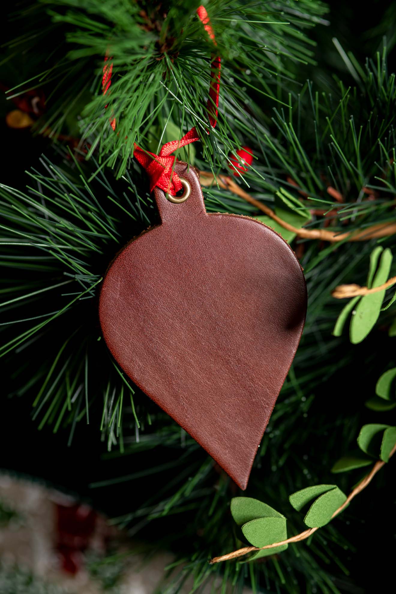 Teardrop Ornament