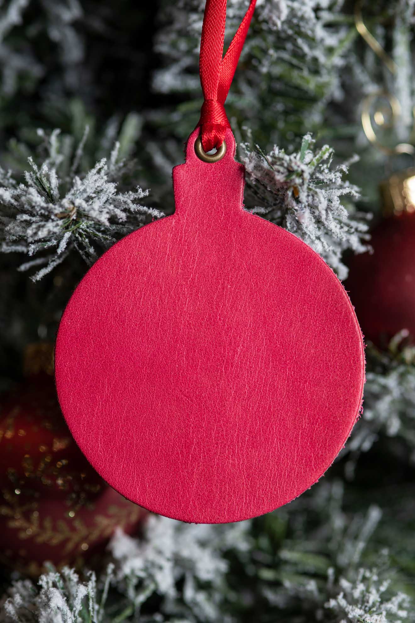 Round Ornament