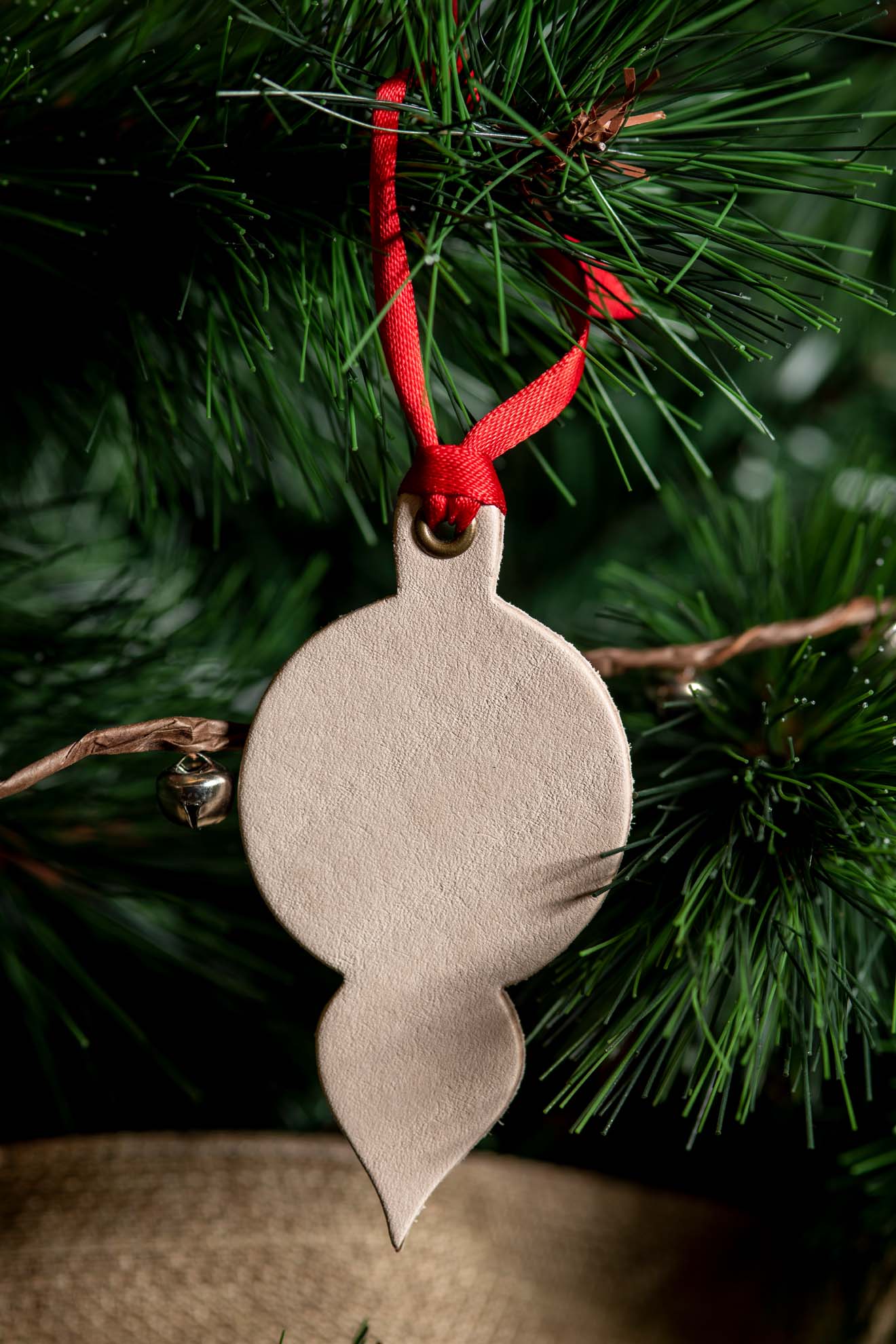 Lamp Shaped Ornament